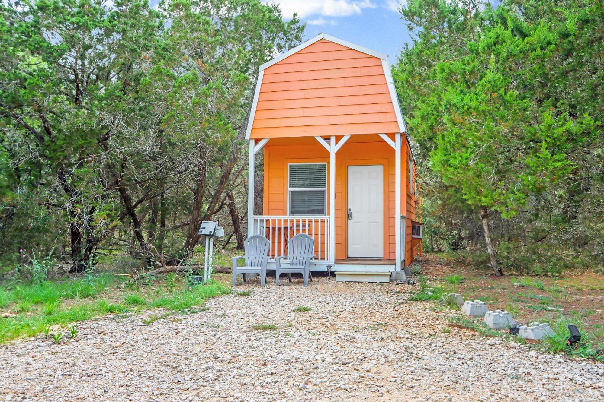 Вилла The Driftwoods - Orange Tiny House Экстерьер фото